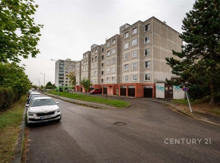 . | Pronájem bytu, 2+kk, 41 m²