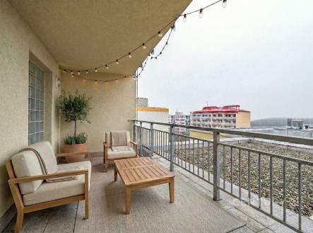 . | Prodej bytu, 2+kk, 61 m²