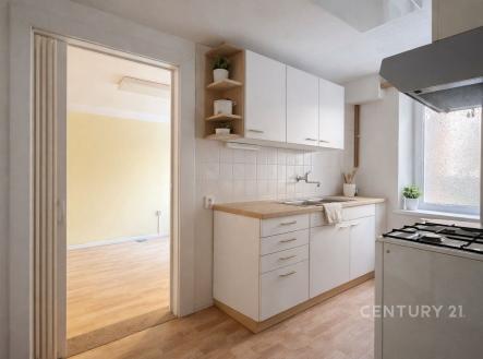 . | Prodej - dům/vila, 339 m²