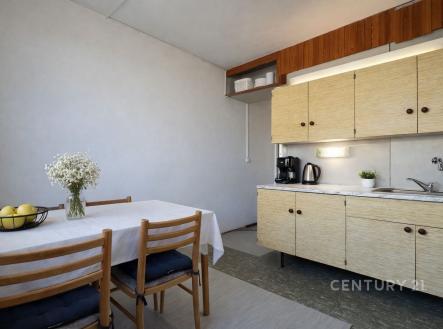 . | Prodej bytu, 2+1, 63 m²