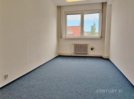 . | Pronájem - kanceláře, 36 m²