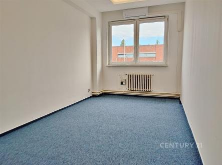 . | Pronájem - kanceláře, 36 m²