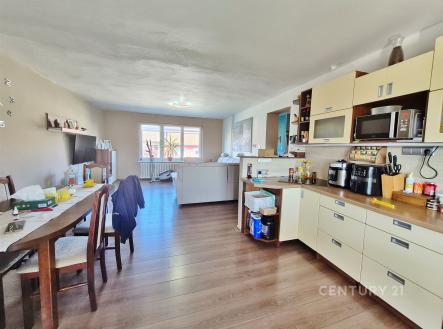 . | Prodej - dům/vila, 140 m²