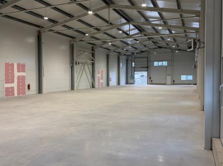 . | Pronájem - výrobní prostor, 4 428 m²