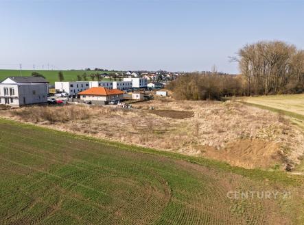 . | Prodej - pozemek pro bydlení, 979 m²