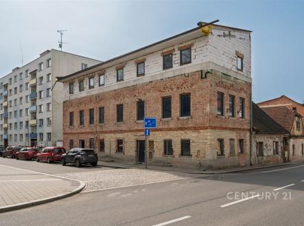 . | Prodej - dům/vila, 306 m²