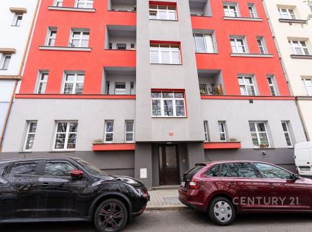 bytový dům | Pronájem bytu, 2+1, 84 m²