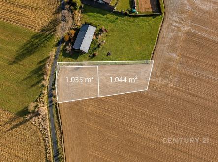 . | Prodej - pozemek pro bydlení, 1 035 m²