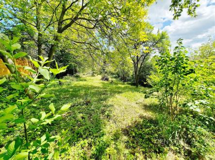 . | Prodej - pozemek pro bydlení, 734 m²