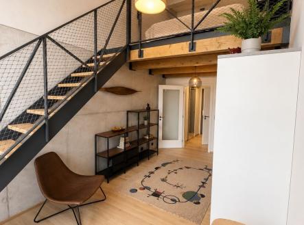 . | Pronájem bytu, 2+kk, 68 m²