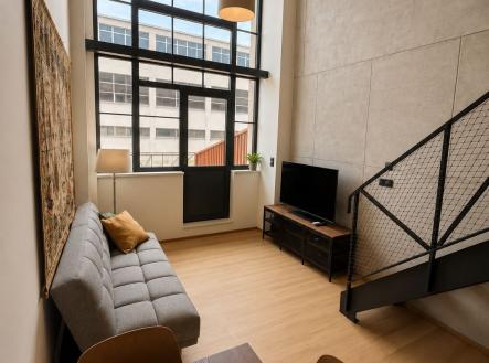 . | Pronájem bytu, 2+kk, 68 m²