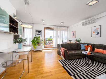 . | Prodej bytu, 2+kk, 60 m²