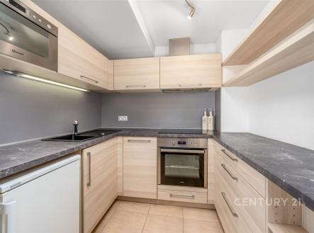 . | Pronájem bytu, 2+1, 55 m²