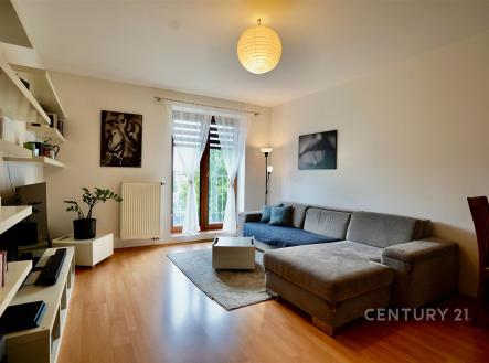. | Pronájem bytu, 3+kk, 78 m²