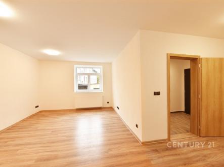 . | Pronájem bytu, 2+kk, 56 m²