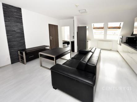 . | Pronájem bytu, 2+kk, 62 m²