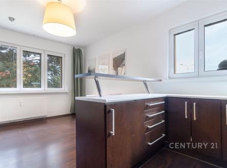 . | Pronájem bytu, 1+kk, 22 m²