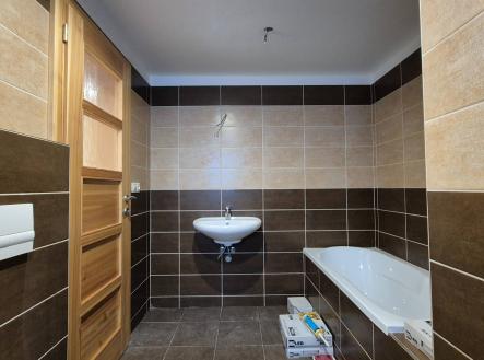 koupelna WC před dokončením | Prodej - dům/vila, 106 m²