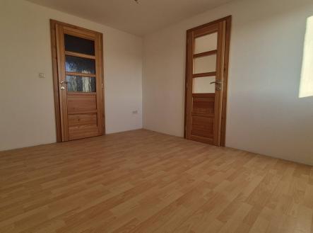 pokoj 2 nahoře | Prodej - dům/vila, 106 m²