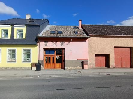 foto-domu-3.jpeg | Pronájem - dům/vila, 180 m²