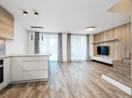 1-20.jpg | Pronájem - dům/vila, 128 m²