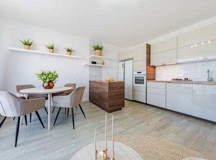 dsc01675-hdr.jpg | Prodej bytu, 3+kk, 83 m²