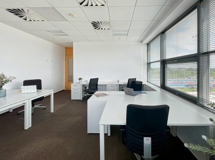 Regus_Brno City_Czech Republic_Centre 978_Co-working 1 | Pronájem - kanceláře, 30 m²