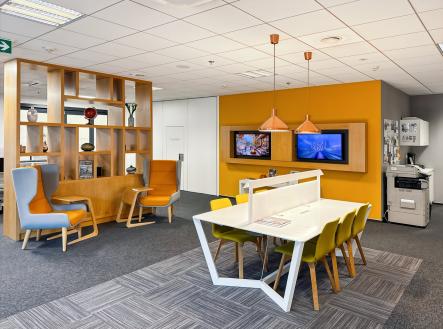 Regus_Prague, Airport_Czechia_Centre 4219_Business Lounge | Pronájem - kanceláře, 50 m²