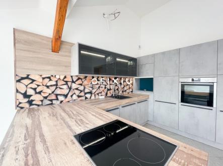 IMG_6931 | Pronájem bytu, 3+kk, 121 m²