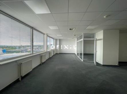 Pronájem - kanceláře, 206 m²