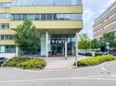 Pronájem - kanceláře, 742 m²