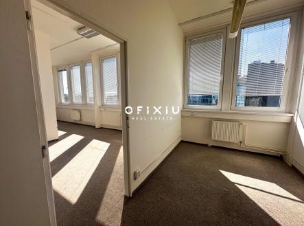 IMG_0378 | Pronájem - kanceláře, 35 m²