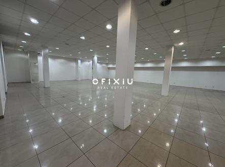 2025-02-27 14.49.11 | Pronájem - obchodní prostor, 710 m²