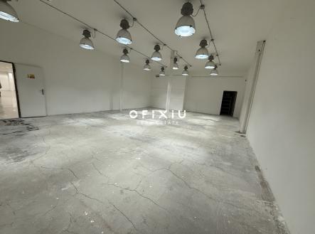 2025-02-27 14.49.44 | Pronájem - obchodní prostor, 710 m²