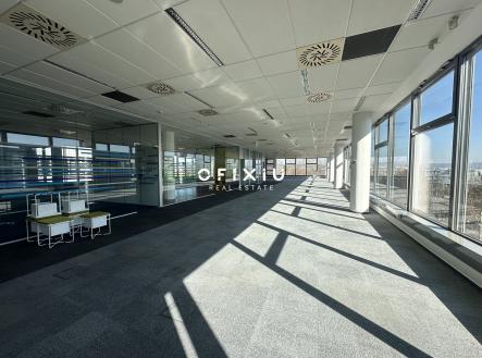 IMG_0214 | Pronájem - kanceláře, 2 154 m²