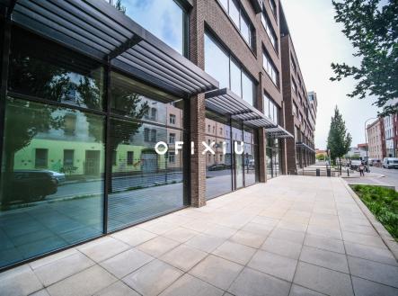 Pronájem - obchodní prostor, 126 m² obrázek