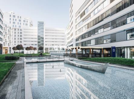 Snímek obrazovky 2025-05-27 v 14.24.42 | Pronájem - kanceláře, 300 m²