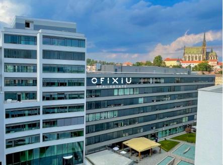 2 | Pronájem - kanceláře, 300 m²