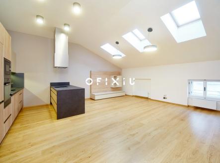 5_12_5331 | Pronájem bytu, 2+kk, 69 m²