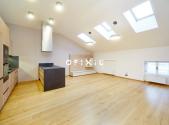 Pronájem bytu, 2+kk, 69 m²