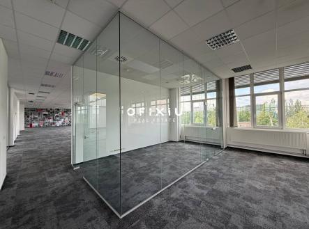 IMG_84256EB34AC6-6 | Pronájem - kanceláře, 420 m²