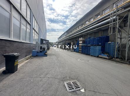 IMG_1804 | Pronájem - komerční objekt, sklad, 320 m²