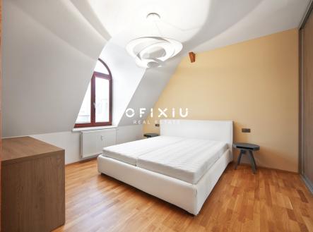 ceska_1_byt_6_4_5690 | Pronájem bytu, 2+kk, 78 m²