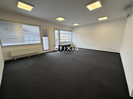 2025-02-27 14.27.13 | Pronájem - kanceláře, 20 m²