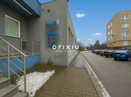 ChatGPT Image 25. 11. 2025 15_41_12 | Pronájem - kanceláře, 204 m²