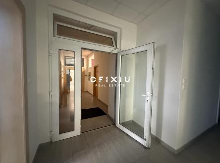 photo_2025-11-25 14.37.35 | Pronájem - kanceláře, 204 m²