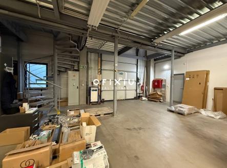 2025-12-09 15.51.36 | Pronájem - obchodní prostor, 367 m²