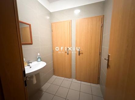 IMG_2048 | Pronájem - kanceláře, 66 m²