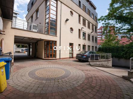DSC06751 | Pronájem - kanceláře, 1 854 m²