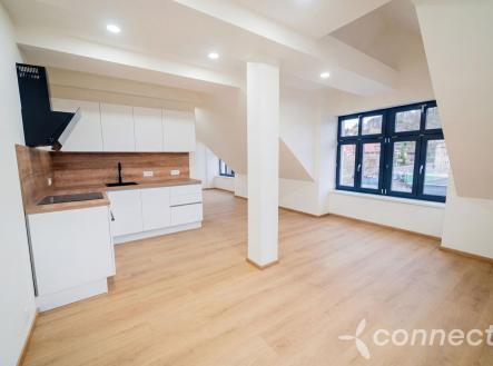 7 - hf_20260407_070315_1fced0d6-ad93-4533-9af8-70685bae2df2.jpg | Prodej bytu, 2+kk, 45,3 m²